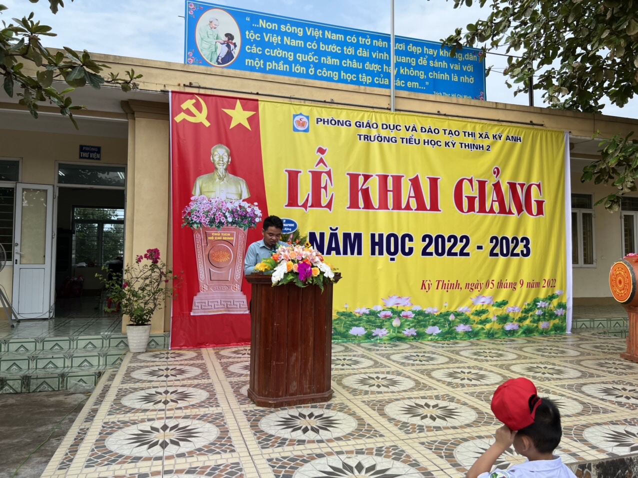 Ảnh khai giảng 4