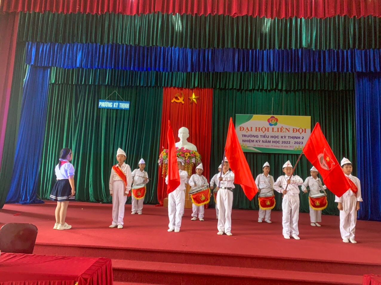 ĐHLĐ CHÀO CỜ
