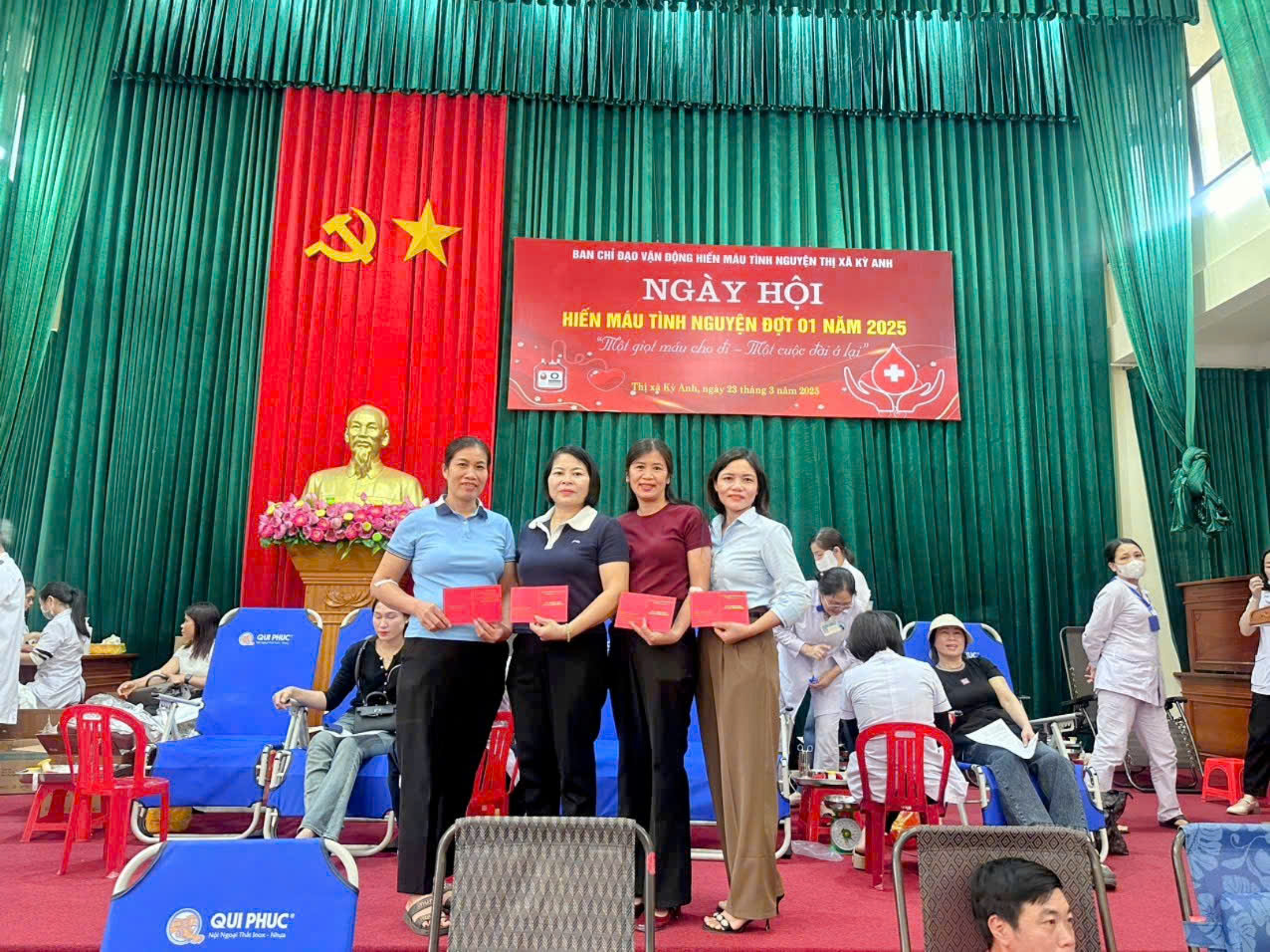 CÔNG ĐOÀN TRƯỜNG TIỂU HỌC KỲ THỊNH II LAN TỎA YÊU THƯƠNG BẰNG NHỮNG GIỌT MÁU HỒNG