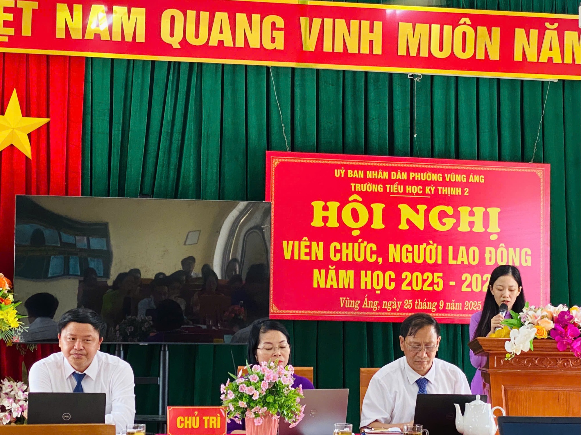 Trâm Oanh