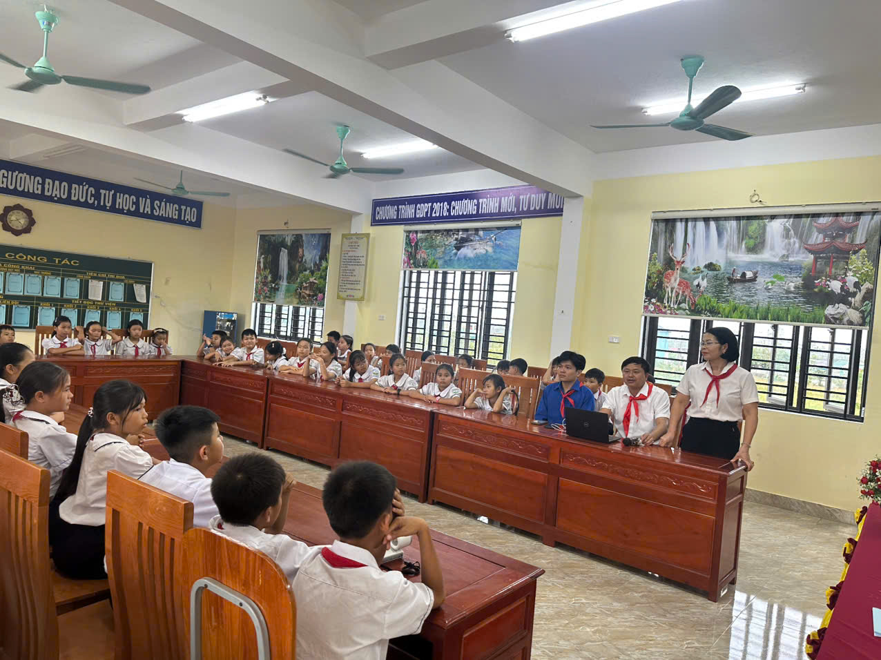 ĐẠI BIỂU