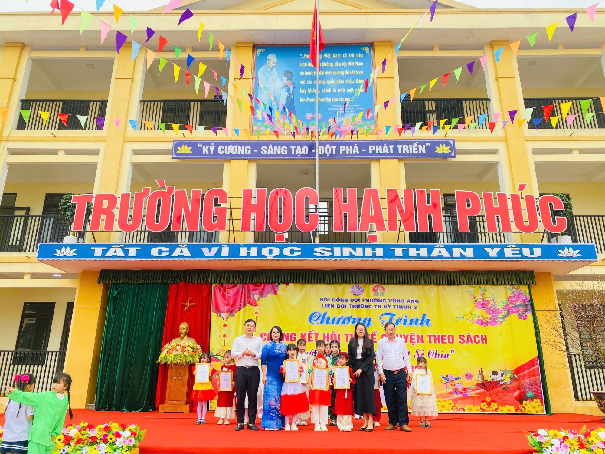 3 GIẢI BA