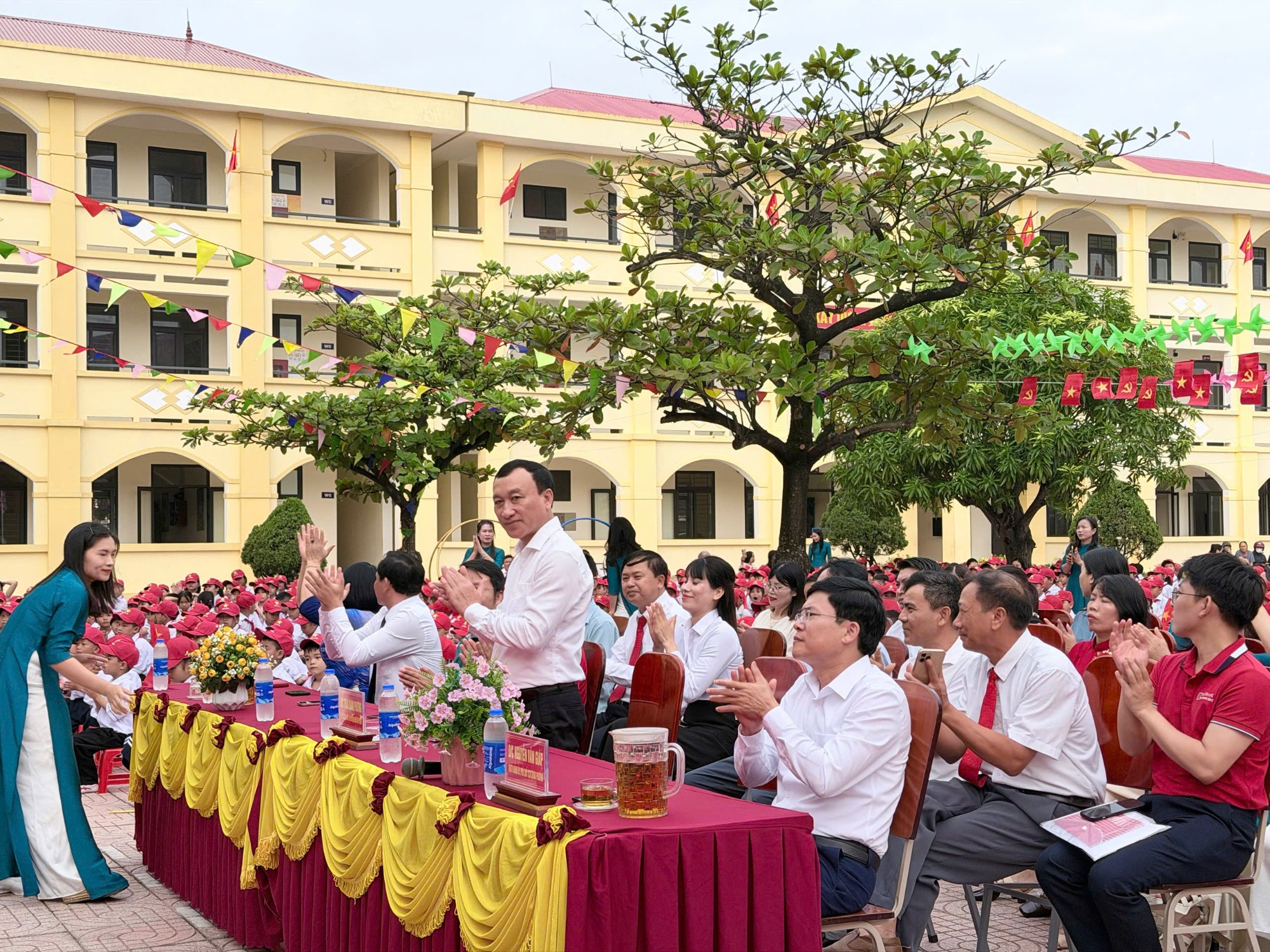 Đ c Trần Xuân Phượng
