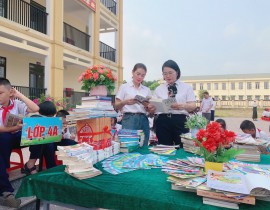 A-Ngay-sach-5-5.jpg